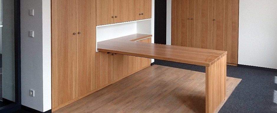 raffinierte Tisch, Schrank Kombination aus Holz